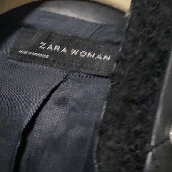 Zara Small Black Jacket - Picture 2 of 3